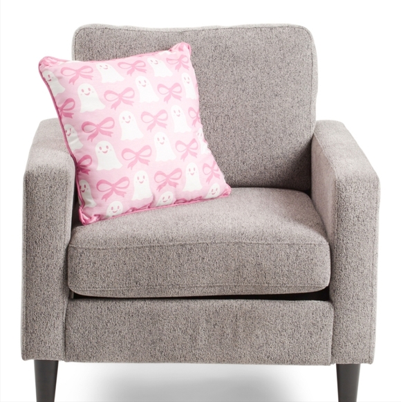 Pink Ghost and Bow Pillow New - Picture 2 of 2